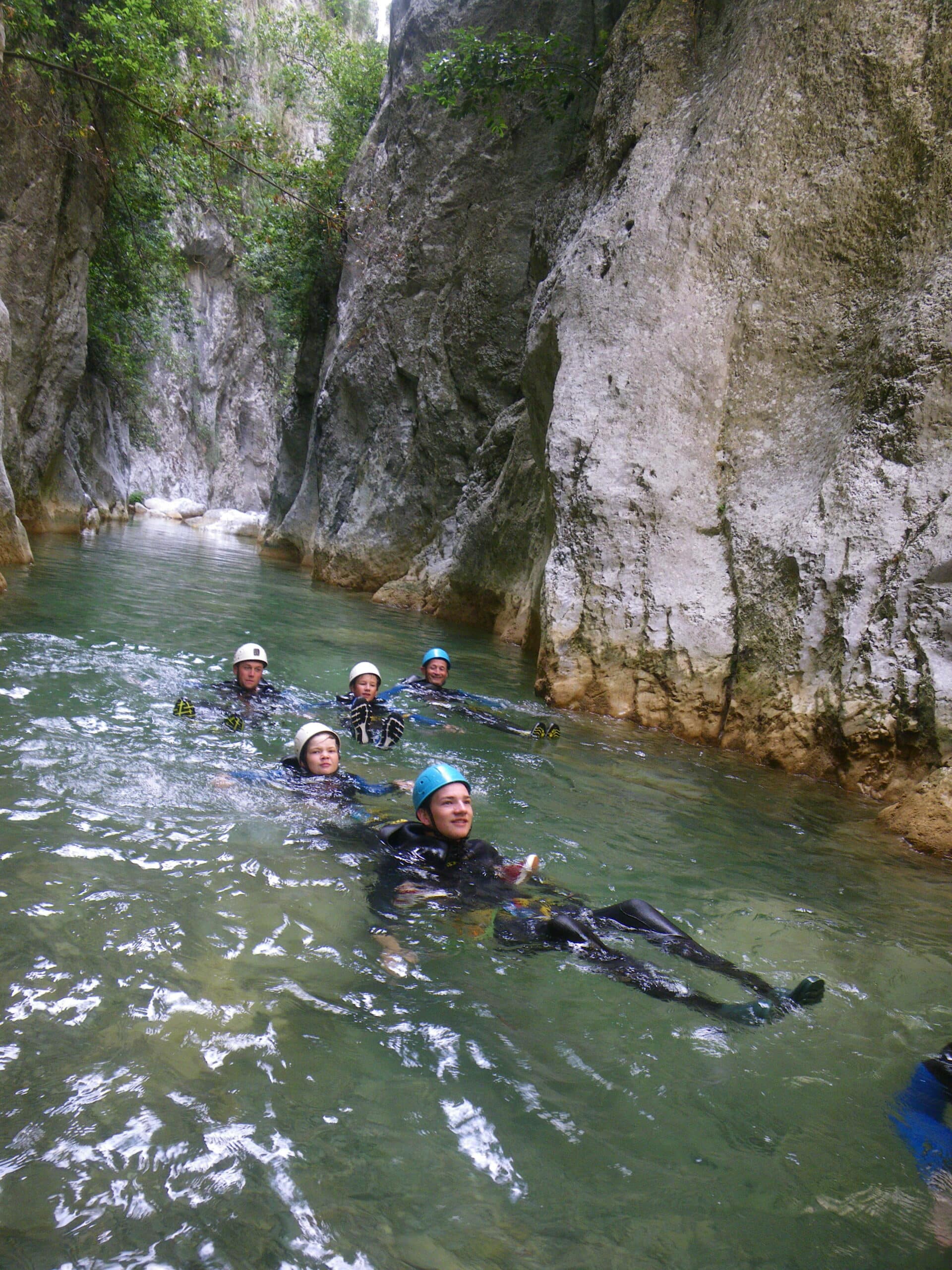 Canyoning aux gorges de Galamus dans l'Aude